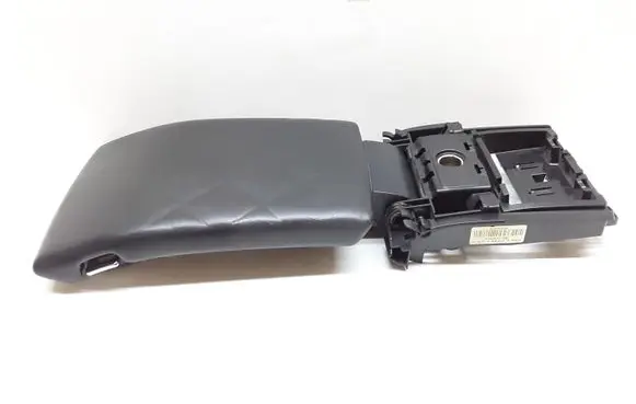 Volvo V70 Armrest 30715140