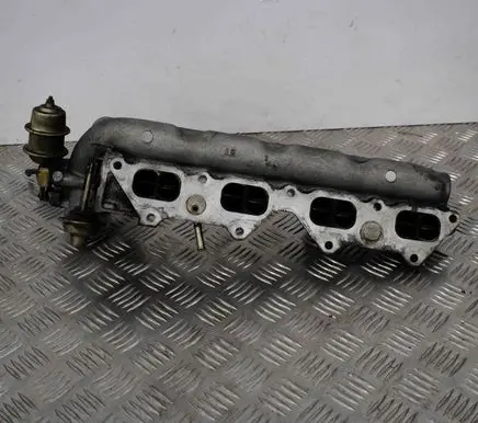 Toyota Previa (XR30, XR40) II Intake manifold