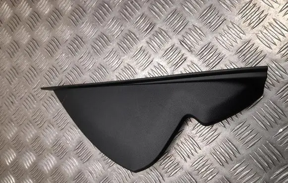 SsangYong Tivoli Centre console side trim rear 7667035001