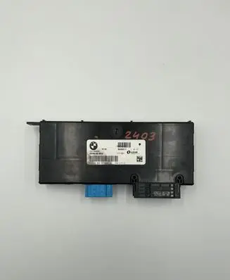 BMW 5 F10 F11 Gateway control module 9243211 111121