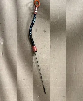 Skoda Octavia Mk2 (1Z) Oil level dip stick 06F103663H