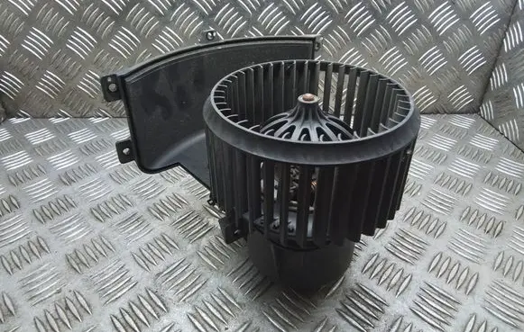 Volkswagen Multivan T5 Heater fan/blower 7e1819021a