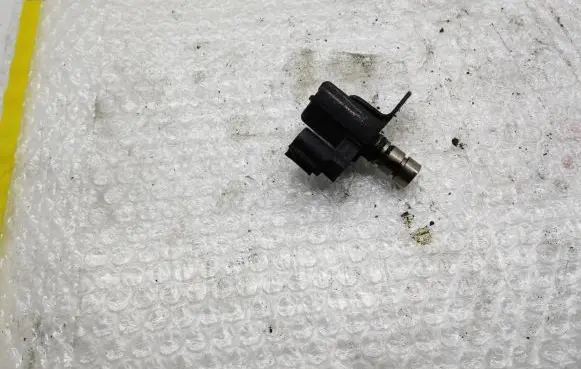 Toyota Land Cruiser (J150) Turbo solenoid valve