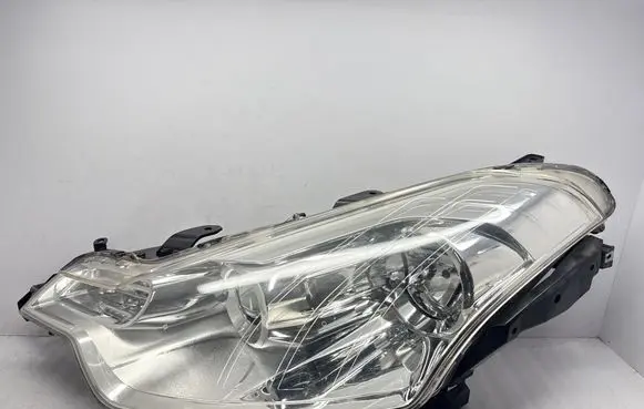 Citroen C-Crosser Headlight/headlamp P7143L W3T16271