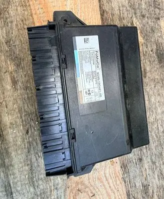 Jaguar XF X250 Keyless (KESSY) go control unit/module 8G9N-19G481-AB