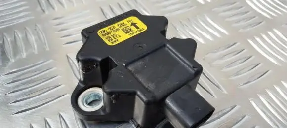 KIA Ceed ESP acceleration yaw rate sensor 956901Y000 95690-1Y000