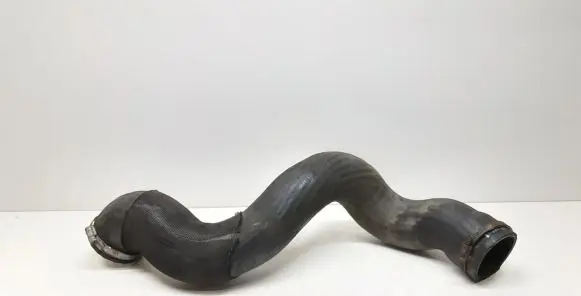Volvo V70 Intercooler hose/pipe 30792545