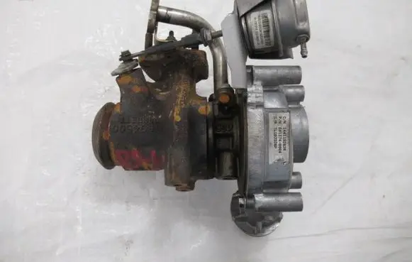 Nissan NV200 Turbo 8201164371