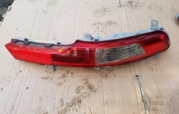 KIA Sportage Rear bumper light 