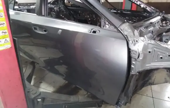 Lexus ES 250 - 300 - 330 Front door