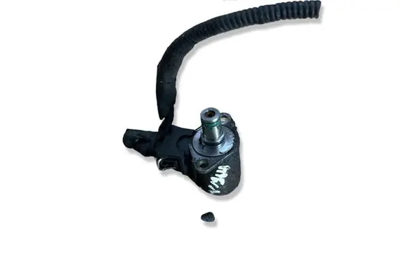 Mercedes-Benz GL X164 Hydraulic servotronic pressure valve A00010921004