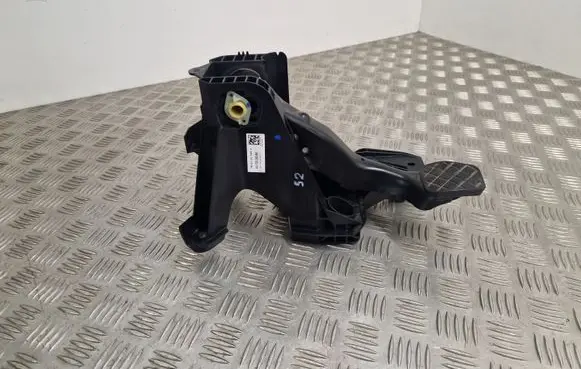 Volkswagen Golf VII Brake pedal 5Q1721058AM