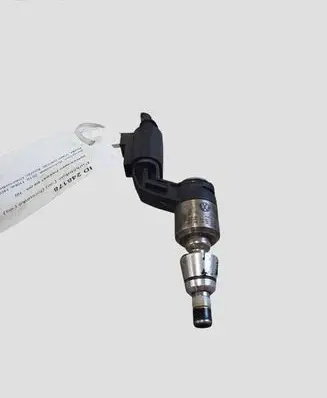 Volkswagen PASSAT B6 Fuel injector 03C906036J 4D0971992