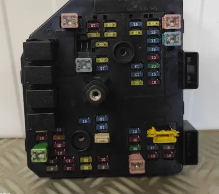 Opel Antara Fuse module 95137841 7841U 78410