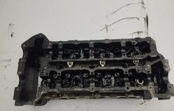Mercedes-Benz ML W164 Engine head R6420163601