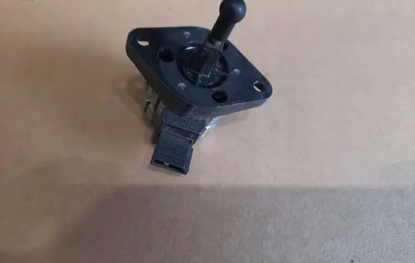 Jaguar X-Type Headlight level adjustment motor 