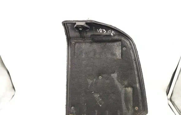 BMW 5 E39 Other trunk/boot trim element 367000X55150Y 270002