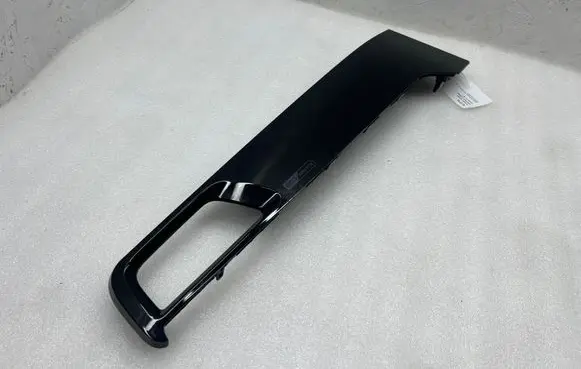 KIA Niro Panel trim 847D2Q4RA0FHV 81884338