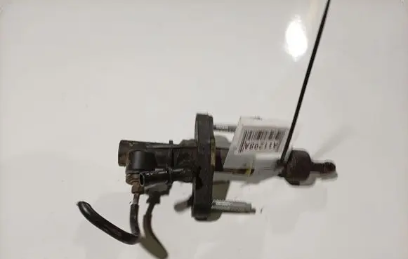 Toyota Yaris Clutch master cylinder