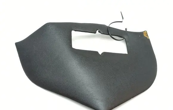 Dashboard lower bottom trim panel