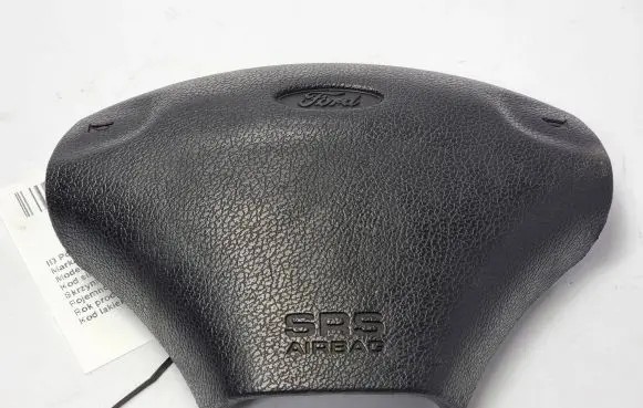 Ford Fiesta Steering wheel airbag
