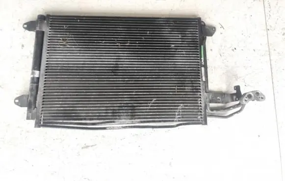 Skoda Octavia Mk2 (1Z) A/C cooling radiator (condenser)
