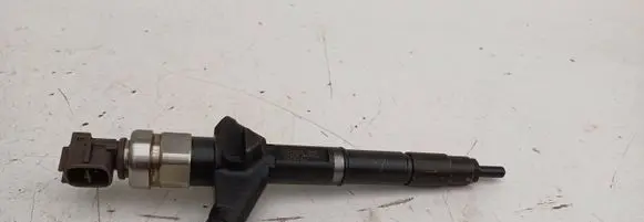 Nissan Primera Fuel injector 16600BN800 06E02241