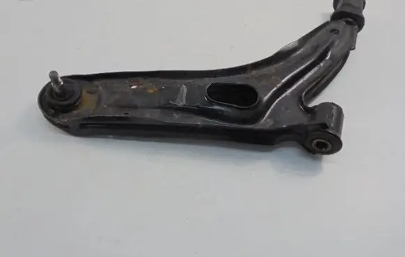 Fiat Uno Front lower control arm/wishbone