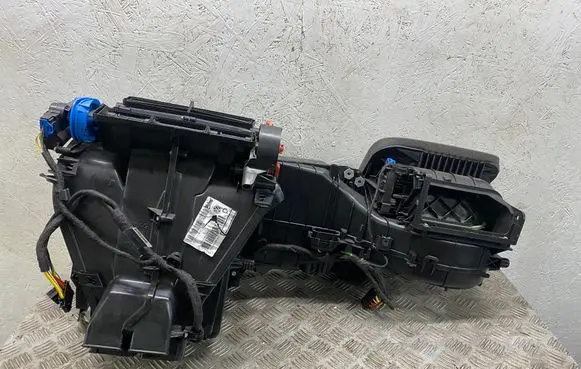 Volkswagen Caddy Interior heater climate box assembly 2K5820003AH 1K1820307AM