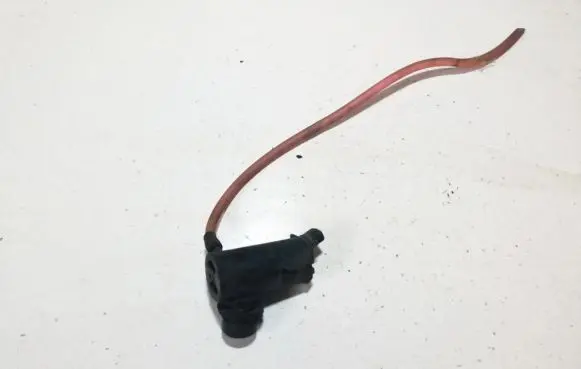 Hyundai Lantra II Windscreen/windshield washer pump