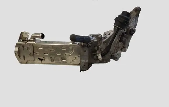 Mercedes-Benz C W204 EGR valve A6511400360 A2C534185