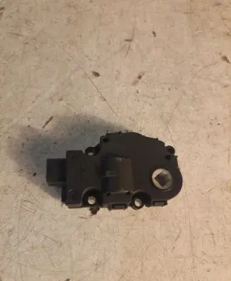 BMW X6 M Air flap motor/actuator 412650752