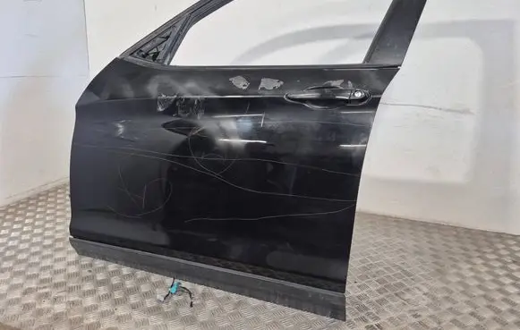 BMW X3 F25 Front door 
