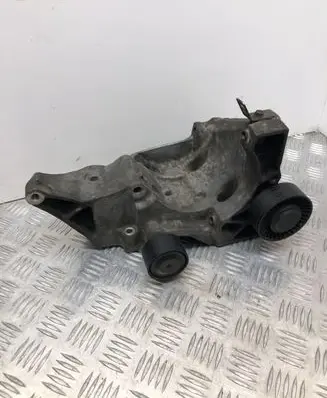 BMW 5 F10 F11 Generator/alternator bracket 7802639 139920