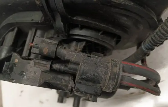 Opel Astra H Turbo solenoid valve