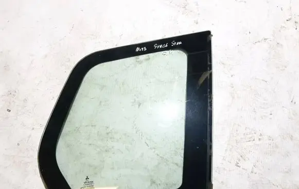 Mitsubishi Space Star Rear side window