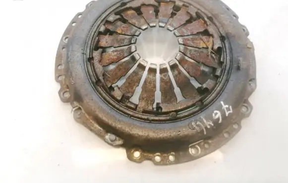 Opel Corsa D Pressure plate 
