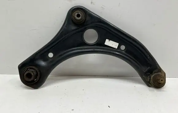 Nissan Note (E12) Front lower control arm/wishbone 43Vu0arh 2012916