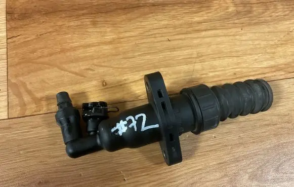 Mini One - Cooper R50 - 53 Clutch slave cylinder 7509243