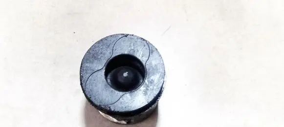 Piston