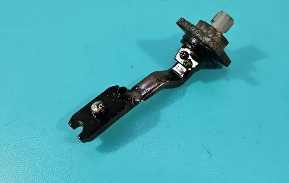 Toyota Corolla Verso E121 Oil level sensor IMPRK1604213