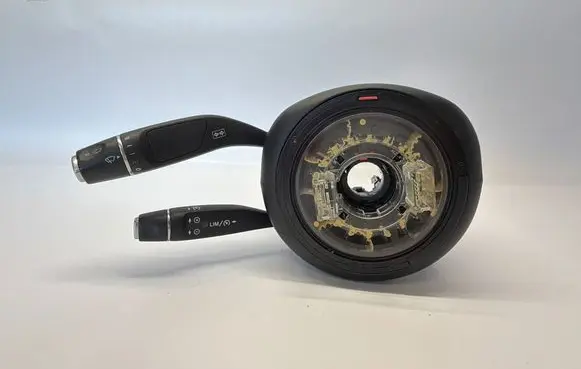 Mercedes-Benz C W204 Wiper turn signal indicator stalk/switch A2129007923 0002ZGS001 WN110700