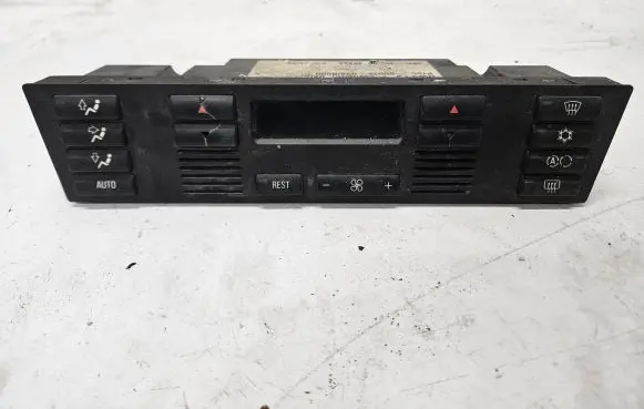 BMW 5 E39 Climate control unit 83749510 90025038000