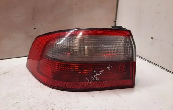 Renault Laguna II Rear/tail lights 8200002473