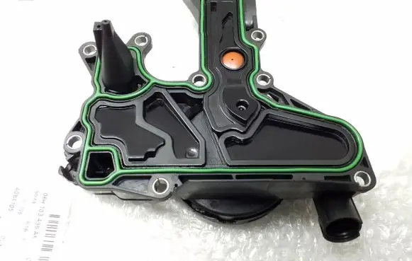 Audi Q5 SQ5 Oil breather separator 06H103495AK