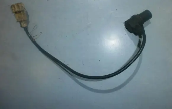Ford Galaxy Crankshaft position sensor 0261210108