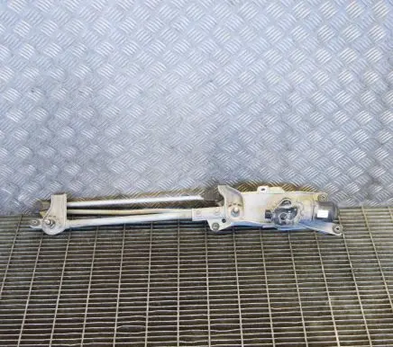 Mitsubishi L200 Front wiper linkage and motor WM07B 8250A125