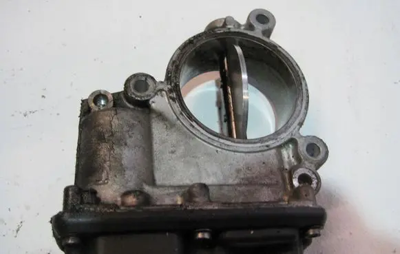 Peugeot Partner III Throttle body valve 6540900070