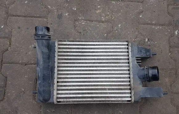 Nissan Pulsar Intercooler radiator 144613ZU1BIAUTOPI 144613ZU1B