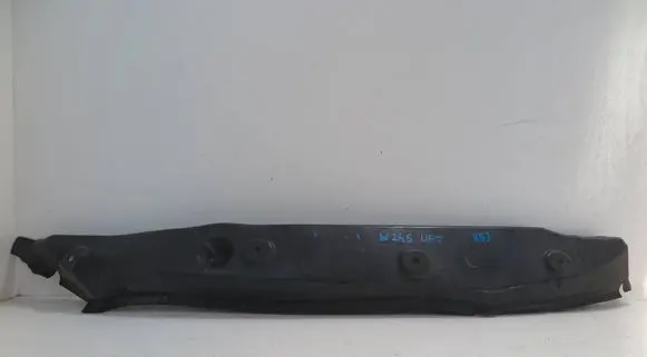 Mercedes-Benz B W246 W242 Fender end trim A2468891025